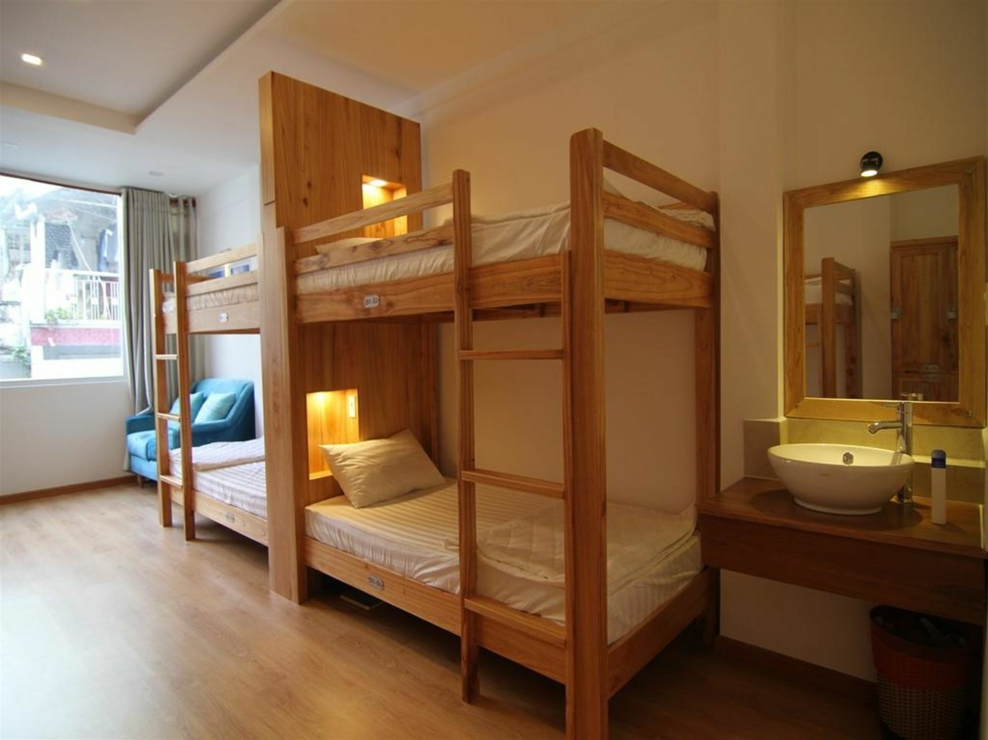 New Saigon Hostel 2 Хошимин Екстериор снимка